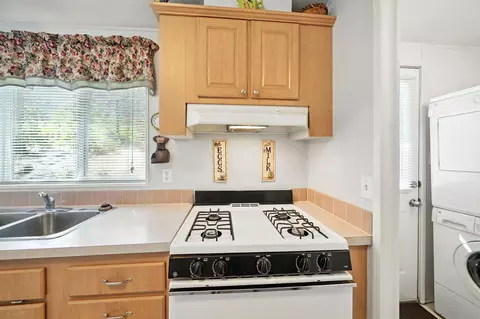 29764 E Highway 299 East E, Round Mountain, CA 96084 photo 13
