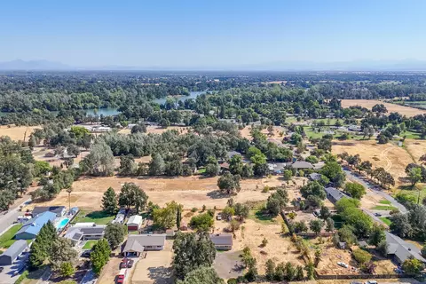 View/Area - 18938 River Ranch Rd, Anderson, CA 96007 photo 2 of 3