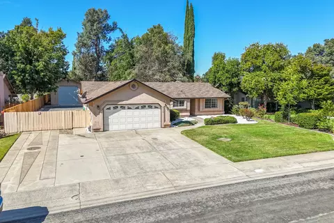 View/Area - 6412 Oxbow St, Redding, CA 96001 photo 2 of 6