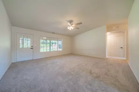 Living - 6412 Oxbow St, Redding, CA 96001 photo 2 of 3