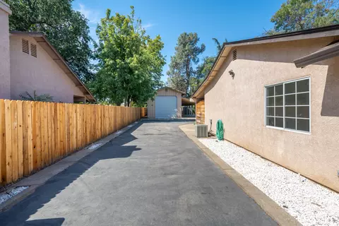 Exterior - 6412 Oxbow St, Redding, CA 96001 photo 8 of 24