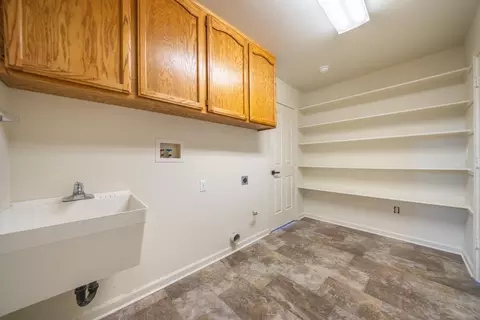 Other - 6412 Oxbow St, Redding, CA 96001 photo 21 of 22