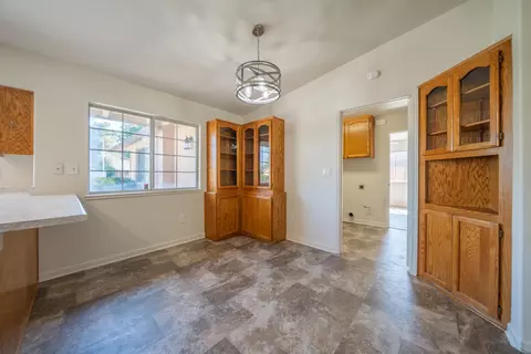 Dining - 6412 Oxbow St, Redding, CA 96001 photo 1 of 1