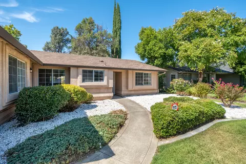 Exterior - 6412 Oxbow St, Redding, CA 96001 photo 3 of 24