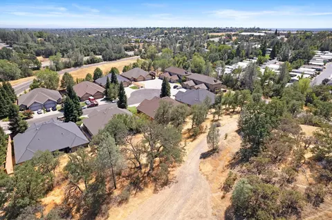 Undisclosed, Redding, CA 96003 photo 42