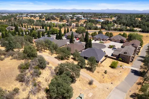 Undisclosed, Redding, CA 96003 photo 44