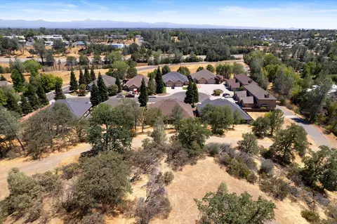 Undisclosed, Redding, CA 96003 photo 43