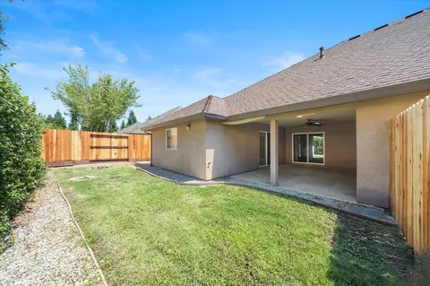 Undisclosed, Redding, CA 96003 photo 25