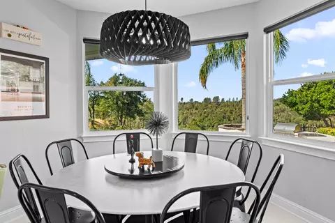 Dining - 2570 Crescent Moon Ct, Redding, CA 96001 photo 1 of 2