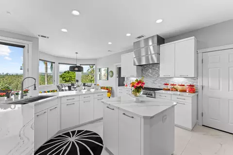 Kitchen - 2570 Crescent Moon Ct, Redding, CA 96001 photo 1 of 3