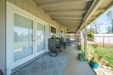 Exterior - 7954 Placer Rd, Redding, CA 96001 photo 12 of 55