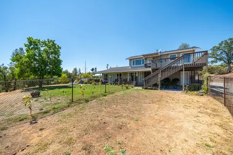 Exterior - 7954 Placer Rd, Redding, CA 96001 photo 17 of 55