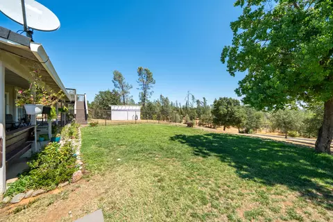Exterior - 7954 Placer Rd, Redding, CA 96001 photo 21 of 55