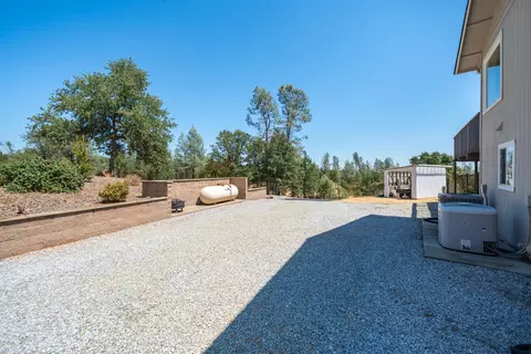 Exterior - 7954 Placer Rd, Redding, CA 96001 photo 34 of 55