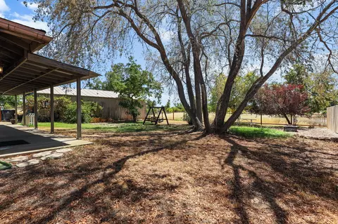 Exterior - 22275 Brent Rd, Red Bluff, CA 96080 photo 7 of 18