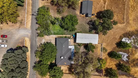 View/Area - 22275 Brent Rd, Red Bluff, CA 96080 photo 3 of 5