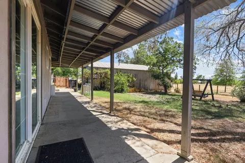 Exterior - 22275 Brent Rd, Red Bluff, CA 96080 photo 2 of 18