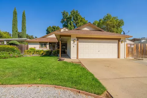 6849 Creekside St, Redding, CA 96001