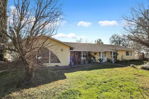 2895 Hawn Ave, Redding, CA 96002