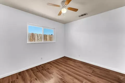 Bedroom - 3533 Capricorn Way, Redding, CA 96002 photo 6 of 7