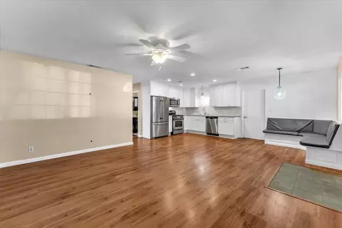 Living - 3533 Capricorn Way, Redding, CA 96002 photo 3 of 3
