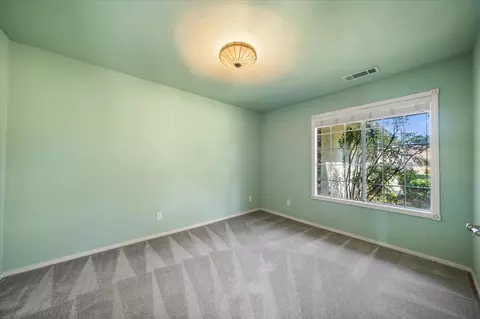 Bedroom - 1798 Vinson Dr, Redding, CA 96003 photo 6 of 7