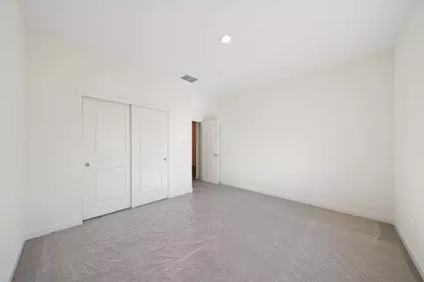 Bedroom - 5545 Feathers Ave, Redding, CA 96002 photo 5 of 7
