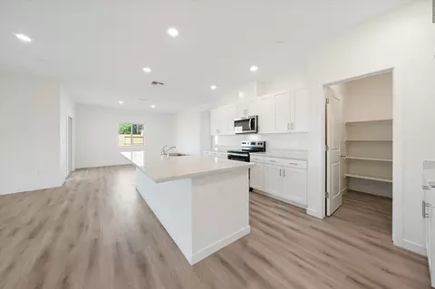 Kitchen - 5545 Feathers Ave, Redding, CA 96002 photo 2 of 4