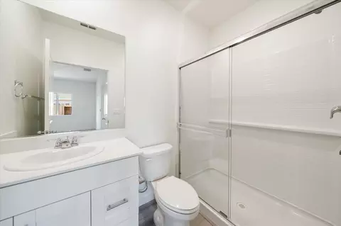 Bath - 5545 Feathers Ave, Redding, CA 96002 photo 4 of 4
