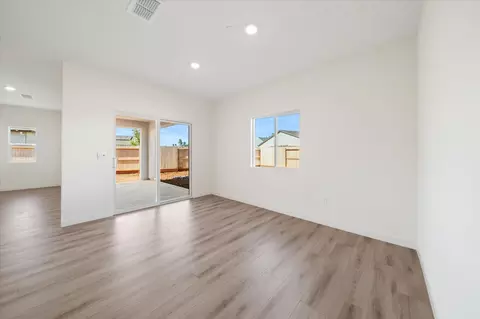 Living - 5545 Feathers Ave, Redding, CA 96002 photo 7 of 9