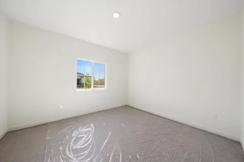 Bedroom - 5545 Feathers Ave, Redding, CA 96002 photo 4 of 7
