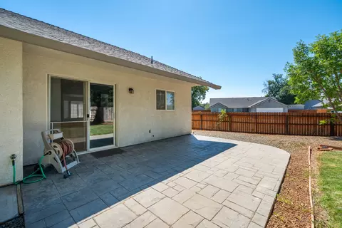 1302 Madewood Ln, Redding, CA 96002 photo 21