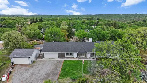 21380 Wilcox Rd, Red Bluff, CA 96080