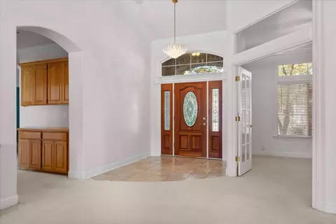 Entry Way - 2571 Eastbrook Dr, Redding, CA 96002 photo 2 of 3