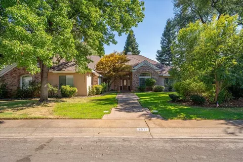 Exterior - 2571 Eastbrook Dr, Redding, CA 96002 photo 23 of 24