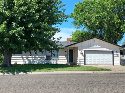 1800 Walbridge St, Red Bluff, CA 96080