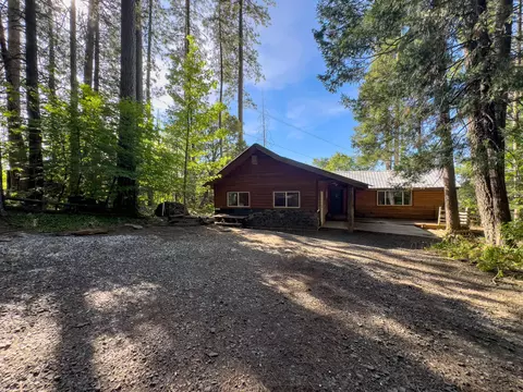 15888 Phillips Rd, Oak Run, CA 96069 photo 3
