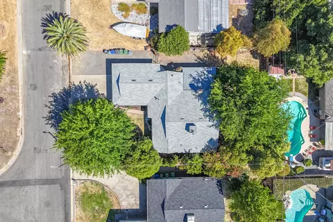 View/Area - 6685 Southgate Dr, Redding, CA 96001 photo 9 of 10