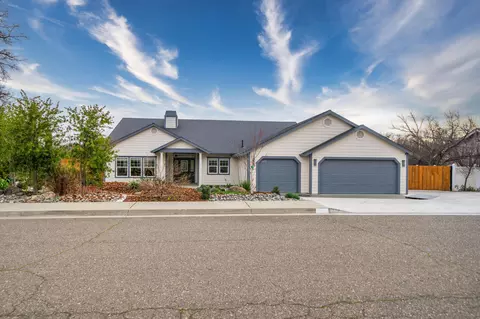 2830 Highland Bluffs Dr, Red Bluff, CA 96080 photo 6