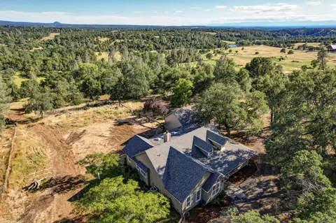View/Area - 13360 Oak Run Rd, Oak Run, CA 96069 photo 1 of 3