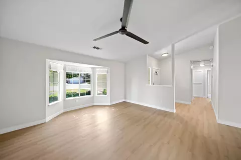 Living - 3387 Bridger Dr, Redding, CA 96002 photo 3 of 4