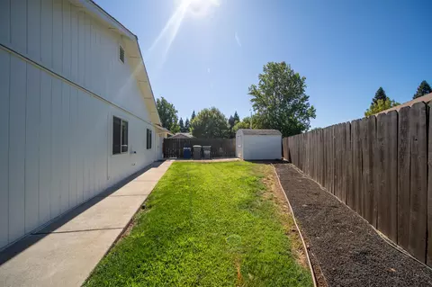Exterior - 3387 Bridger Dr, Redding, CA 96002 photo 7 of 14