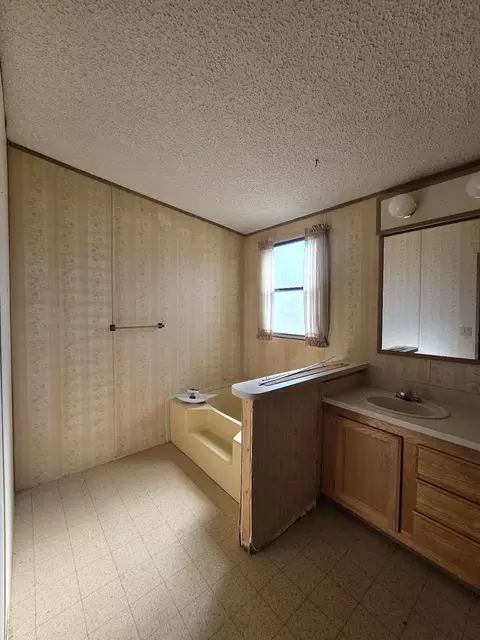 15565 W Wallen Rd, Red Bluff, CA 96080 photo 13