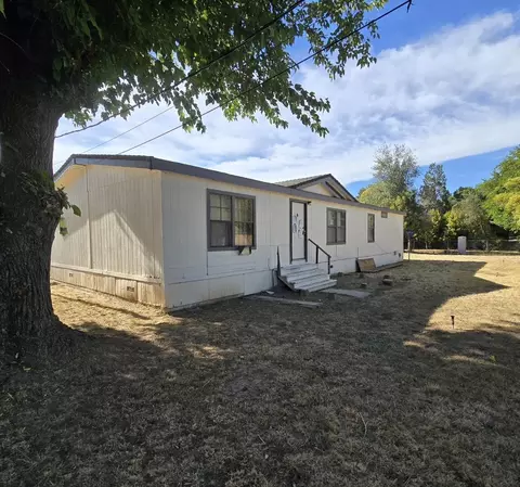15565 W Wallen Rd, Red Bluff, CA 96080 photo 2