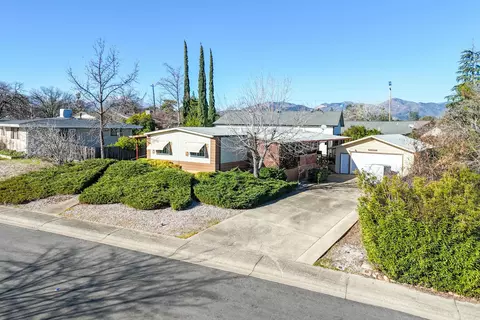 836 August Way, Redding, CA 96003 photo 32