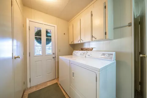 836 August Way, Redding, CA 96003 photo 26