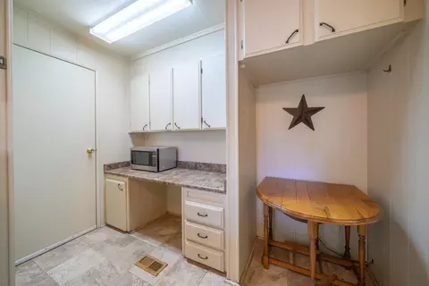 836 August Way, Redding, CA 96003 photo 25