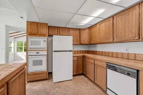 Kitchen - 17528 Pine View Dr, Redding, CA 96003 photo 2 of 2