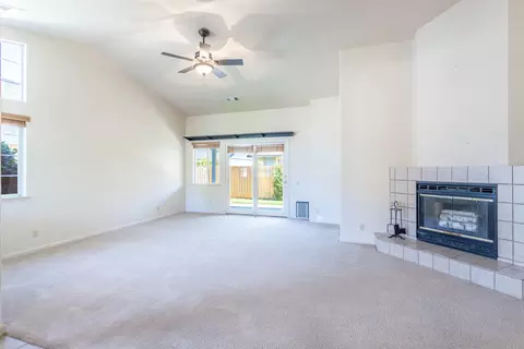 Living - 1381 Chaos Walk, Redding, CA 96003 photo 2 of 5