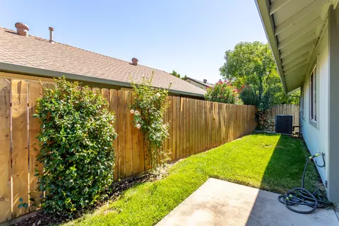 Exterior - 1381 Chaos Walk, Redding, CA 96003 photo 3 of 6